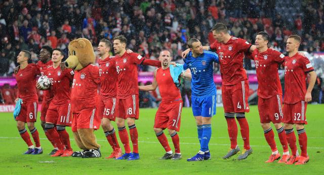 牌收入囊中 牌收入囊中