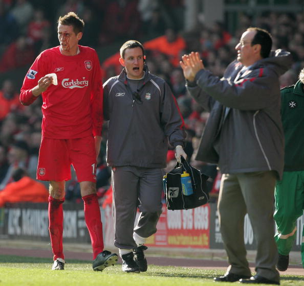 及其团队沟 及其团队沟